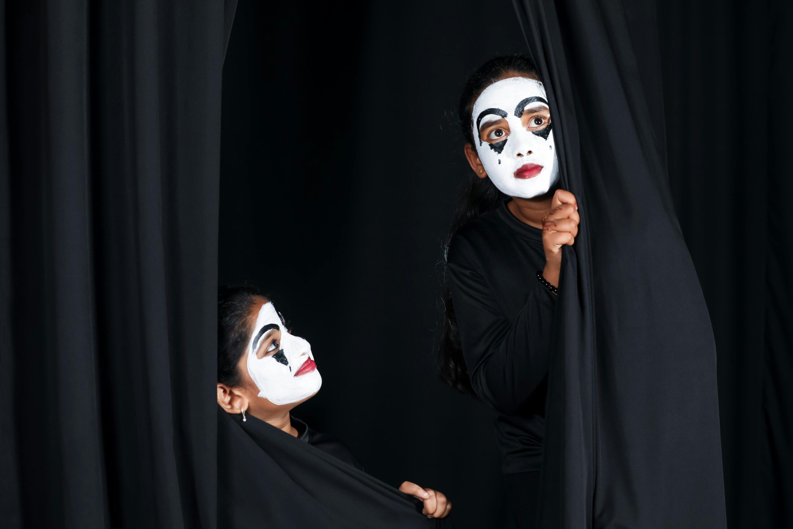 Mime-pexels-shootsaga-31851547-scaled.jpg